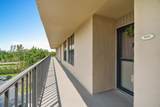 17 Royal Palm Way - Photo 3