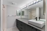 17 Royal Palm Way - Photo 32