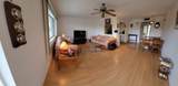 3300 Springdale Boulevard - Photo 20