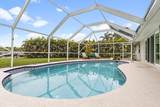 19 Sovereign Way - Photo 4