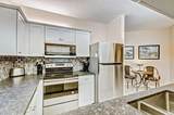 200 Uno Lago Drive - Photo 9