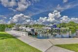 318 Oak Harbour Drive - Photo 47