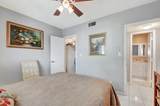 1112 Lake Terrace - Photo 16