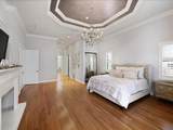 10596 Versailles Boulevard - Photo 27