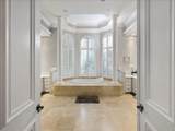 10596 Versailles Boulevard - Photo 28