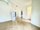 132 Sherwood Circle - Photo 4