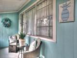 1379 Scroll Street - Photo 5