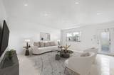625 Flanders - Photo 2