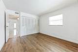 625 Flanders - Photo 9