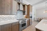 205 Body Court - Photo 9