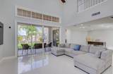 17 Selby Lane - Photo 15