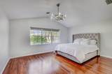 17 Selby Lane - Photo 33