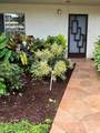 7286 Huntington Lane - Photo 2