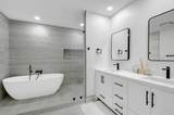 1640 Presidential Way - Photo 14