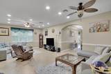 212 Behring Way - Photo 10
