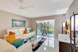 6585 Kensington Lane - Photo 18