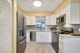 6585 Kensington Lane - Photo 31