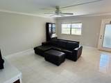 536 Brittany L - Photo 11