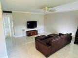 536 Brittany L - Photo 9