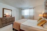 638 Snug Harbor Drive - Photo 20