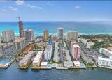 3113 Ocean Drive - Photo 27
