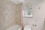 930 Parkside - Photo 44