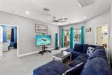 11752 Valley Spring Lane - Photo 18