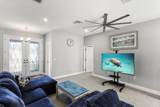 11752 Valley Spring Lane - Photo 20