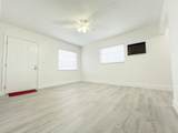 3595 98th Street - Photo 4