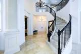 538 Les Jardin Drive - Photo 3