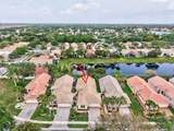 7415 Mercada Way - Photo 31