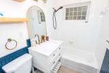 607 Hollywood Boulevard - Photo 18