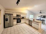 1800 Primrose Lane - Photo 5