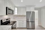 1722 Shoreside Circle - Photo 11