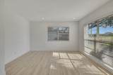 323 De Carie Street - Photo 10