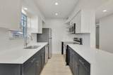 323 De Carie Street - Photo 16
