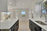 323 De Carie Street - Photo 20
