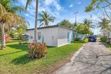 323 De Carie Street - Photo 32