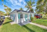 323 De Carie Street - Photo 9