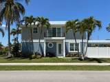 425 Hugh Street - Photo 3