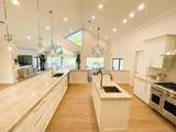 910 Greensward Lane - Photo 8