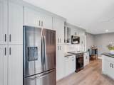 1010 Versailles Avenue - Photo 12