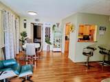 210 Horizons 208 - Photo 2