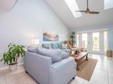 559 6th Street - Photo 4