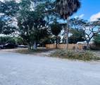 2835 Nokomis Avenue - Photo 2