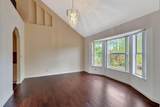 7033 Hall Boulevard - Photo 5