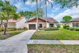 4976 Boxwood Circle - Photo 3