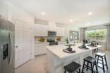 2573 Lakewood Street - Photo 4