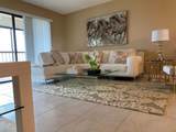 7076 Huntington Lane - Photo 16