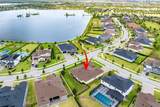 962 Castaway Court - Photo 42